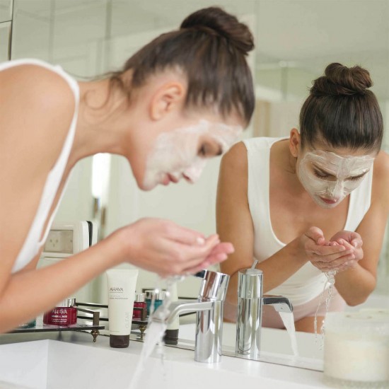Ahava Time To Clear Facial Mud Exfoliator 100ml Ahava Time To Clear Facial Mud Exfoliator 100ml